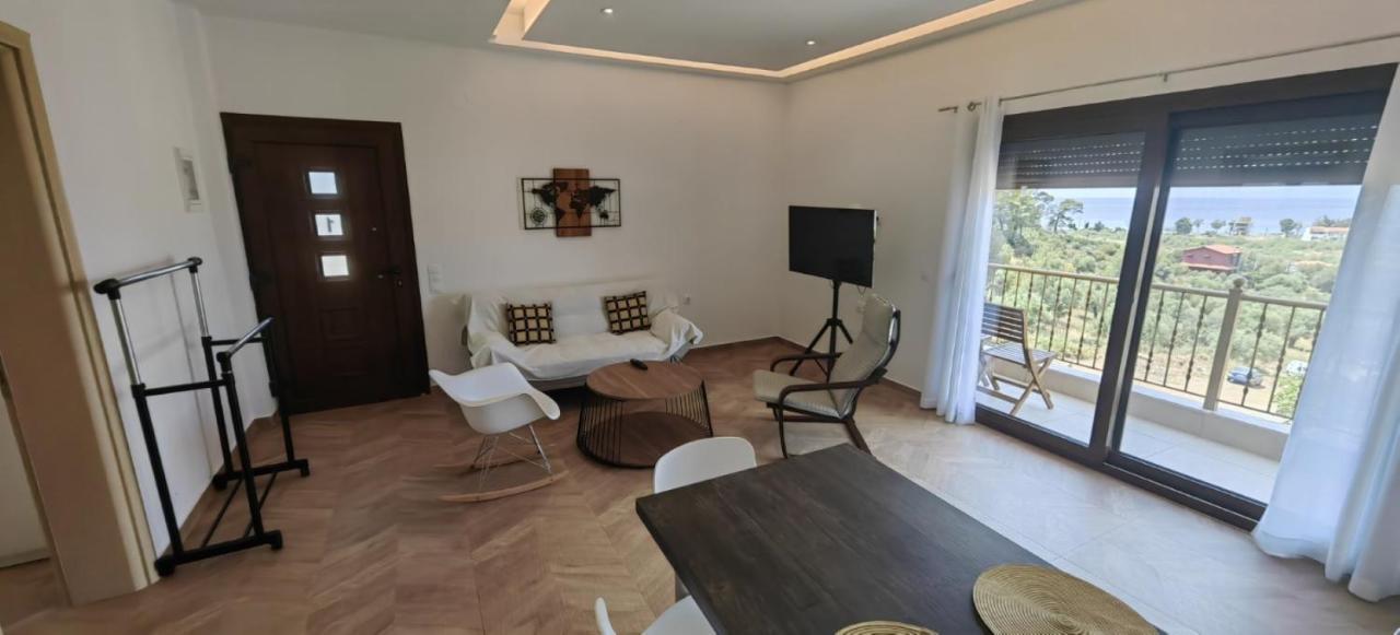 Theasis1 Villa Neos Marmaras Buitenkant foto