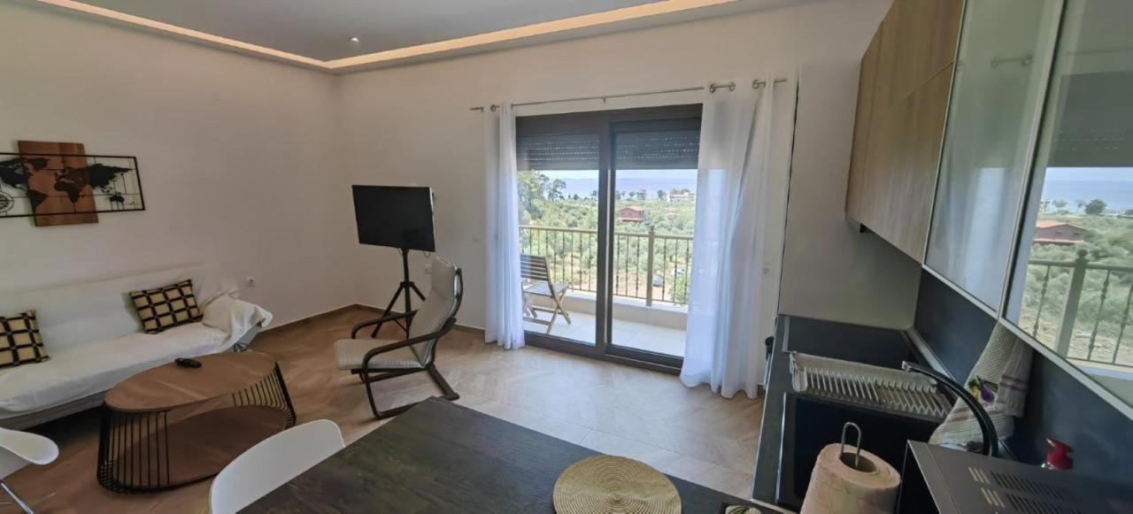 Theasis1 Villa Neos Marmaras Buitenkant foto